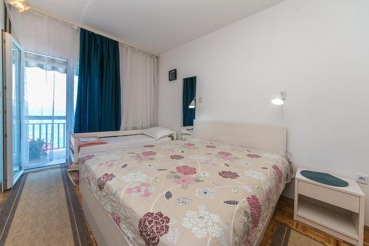 Apartments By The Sea Brist, Makarska - 15714 ポダツァ エクステリア 写真