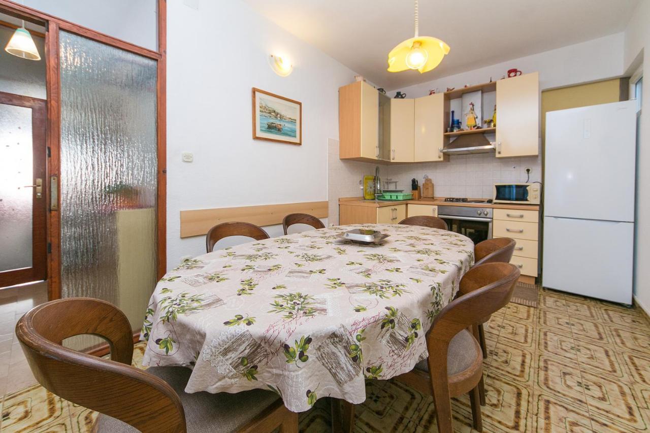 Apartments By The Sea Brist, Makarska - 15714 ポダツァ エクステリア 写真