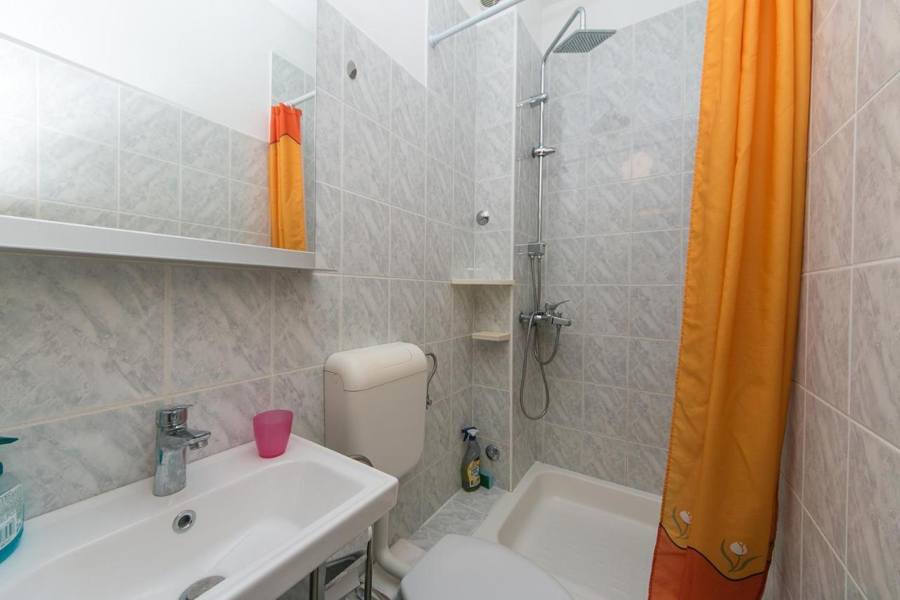 Apartments By The Sea Brist, Makarska - 15714 ポダツァ エクステリア 写真