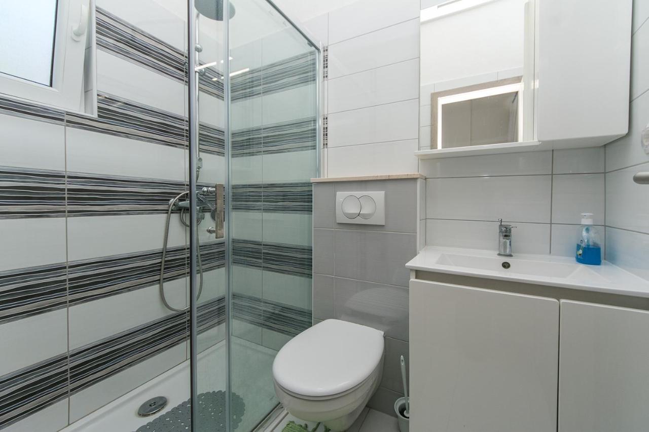 Apartments By The Sea Brist, Makarska - 15714 ポダツァ エクステリア 写真